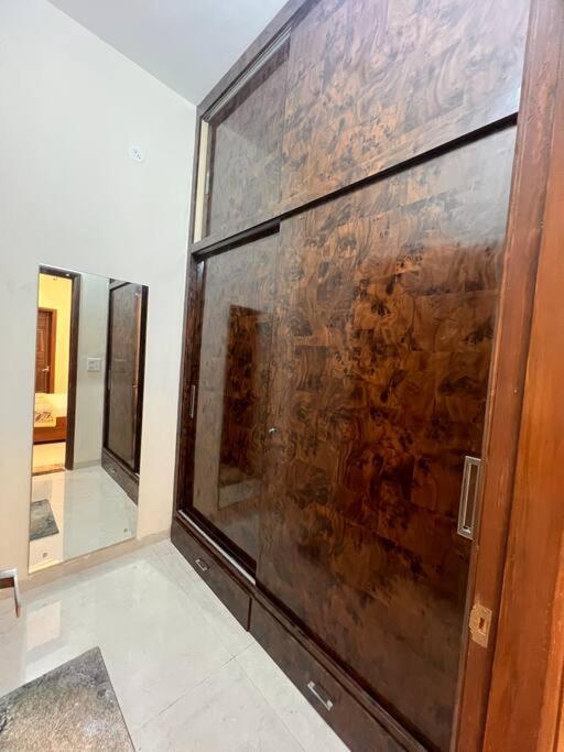 5Bhk Home Away From Home At Ranjit Avenue 阿姆利则 外观 照片