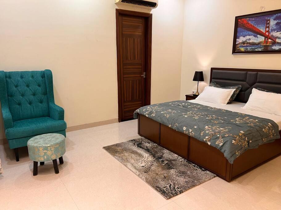 5Bhk Home Away From Home At Ranjit Avenue 阿姆利则 外观 照片